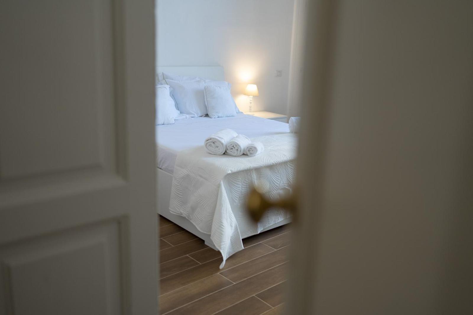 Palazzo Manzoni Apartments 巴里 客房 照片